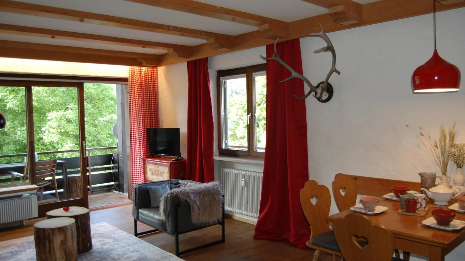 Ferienwohnung Mit Balkon I Bergblick I Parkplatz Apartment One Bad Hindelang 0*,  Németország